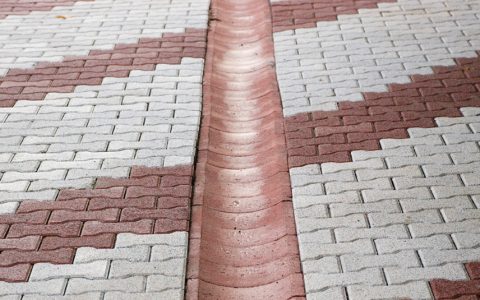 25x30-kirmizi-oluk-tasi